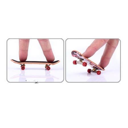 Skate De Dedo Tech Deck Fingerboard de Brinquedo - DH Tech Deck - Skate de  Dedo - Magazine Luiza