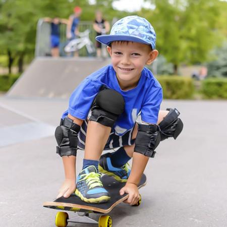 Capacete Skate Profissional verde claro infantil