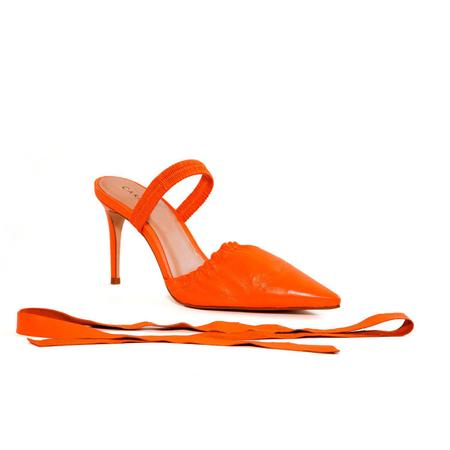 Imagem de Slingback Laranja Mango Carrano Couro 3 em 1 Salto Médio Fino 8,7cm