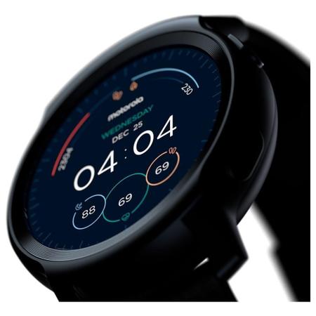 Moto Watch 100, muito longe do incrível Moto 360 