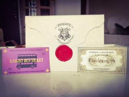 Kit Convocação Harry Potter - Com Carta Personalizada, Mapa do Maroto, Lista  de Feitiços e mais! - Escorrega o Preço