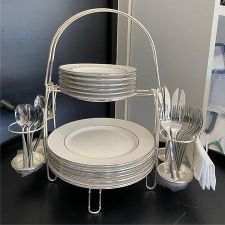 Imagem de  Suporte Buffet Pratos e Talheres Aramado Prata 49Cm Wolff