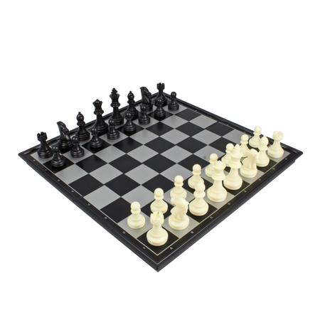 Tabuleiro de Xadrez Magnético Black & White 32x32cm Verito - Jogo de  Dominó, Dama e Xadrez - Magazine Luiza