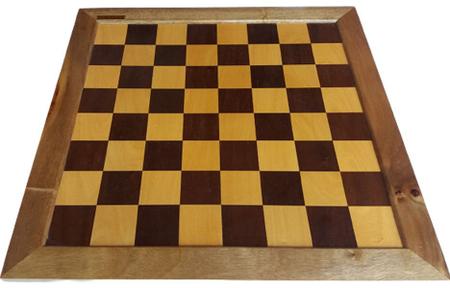 Tabuleiro de dama/xadrez em madeira veja como fazer..( Wooden board /  checkerboard see how to do it. 