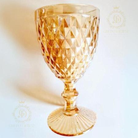 Imagem de Taça De Vidro Efeito Abacaxi Dourada 300ml lyor bico Dourada Ambar Diamond