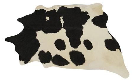 Imagem de Tapete de couro. Pele em formato natural. L 2,00 x C 1,90 m. Preto e branco. Ref. P946C