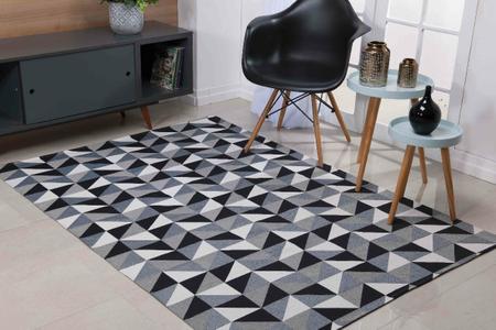 Tapete de Jacquard Geométrico 2,00 x 1,40 Preto e Branco Moderno - Casa Pedro Imagem de Tapete de Jacquard Geométrico 2,00 x 1,40 Preto e Branco Moderno