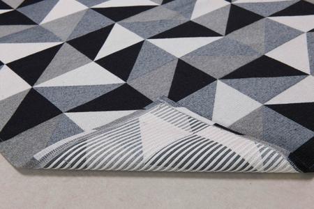 Tapete de Jacquard Geométrico 2,00 x 1,40 Preto e Branco Moderno - Casa Pedro Imagem de Tapete de Jacquard Geométrico 2,00 x 1,40 Preto e Branco Moderno