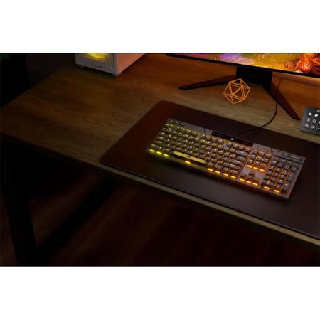 Imagem de Teclado Mecânico Gamer Corsair K70 Max RGB, Corsair MGX, Preto, Preto PBT Keycaps, US - CH-910961G-NA