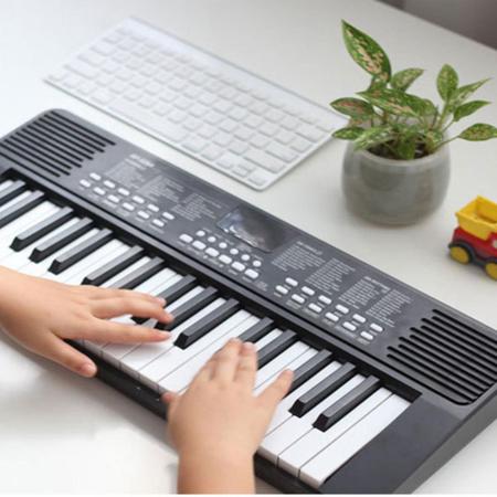 Teclado Infantil Iniciante Portátil Spring Musical TCI37 - King