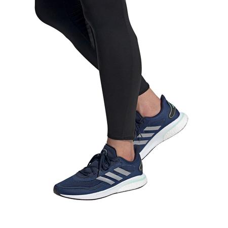 tenis adidas feminino floral