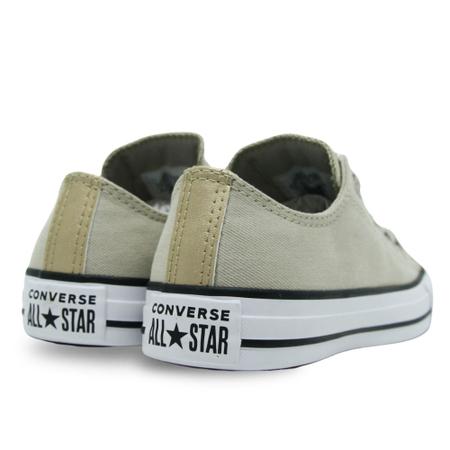 Tênis All Star Converse Chuck Taylor Bege Authentic Glam Imagem de Tênis All Star Converse Chuck Taylor Bege Authentic Glam