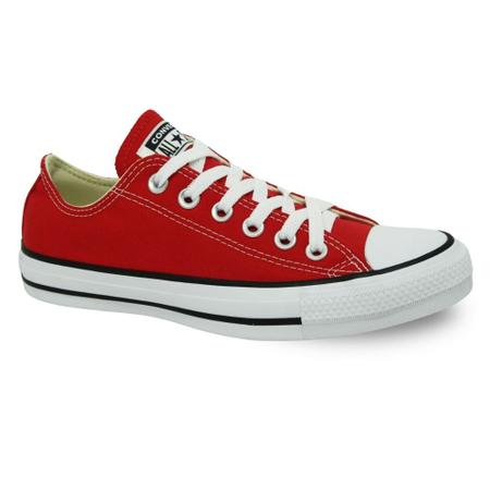 Tênis All Star Converse Chuck Taylor Vermelho Clássico Imagem de Tênis All Star Converse Chuck Taylor Vermelho Clássico