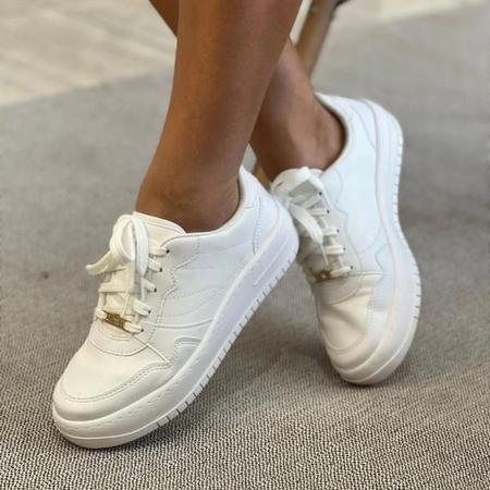 Tenis branco hotsell feminino sola alta