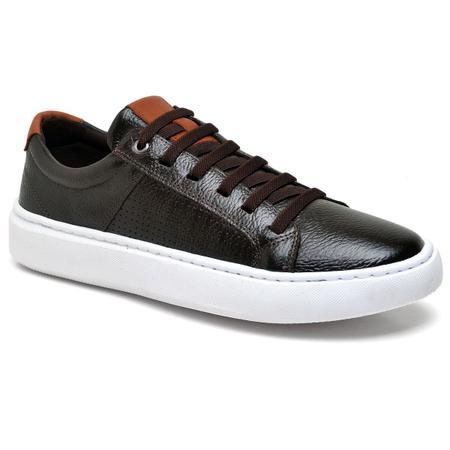 Tenis com solado best sale antiderrapante