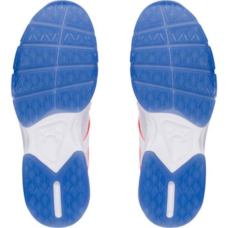 Under armour deals charged phenom 2
