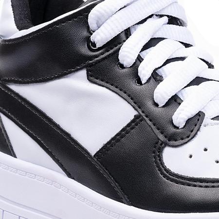 Tenis feminino de best sale verniz