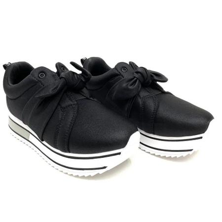 Tenis via uno flatform 2025