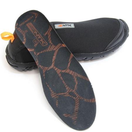 T nis H brido Emborrachado Nautika para Hiking e Trekking Preto