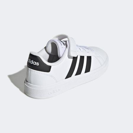 Tenis adidas cano baixo best sale feminino