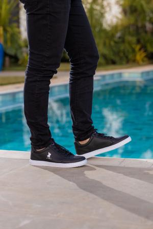 Tenis masculino hotsell casual polo