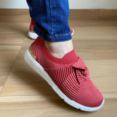 Tenis vermelho bebece 2025
