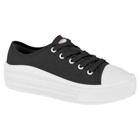 Tenis moleca preto com sales branco