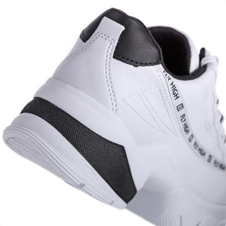 Tênis Ramarim Fly High Branco e Preto - Feminino Imagem de Tênis Ramarim Fly High Branco e Preto - Feminino