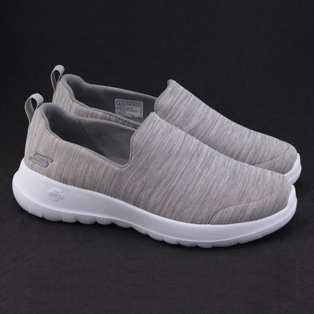 15611 skechers shop