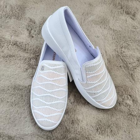 Slipper hotsell feminino couro