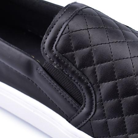 Slip on best sale matelassê preto