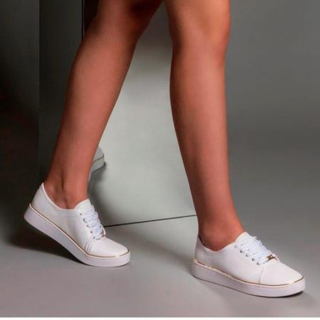 Tenis branco cheap com dourado vizzano