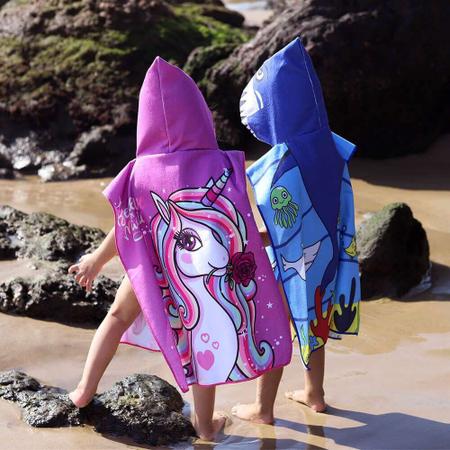 Imagem de Toalha Poncho com Capuz Infantil Praia/Piscina - Tubarão