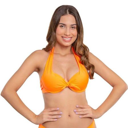 Modelo moda cheap praia
