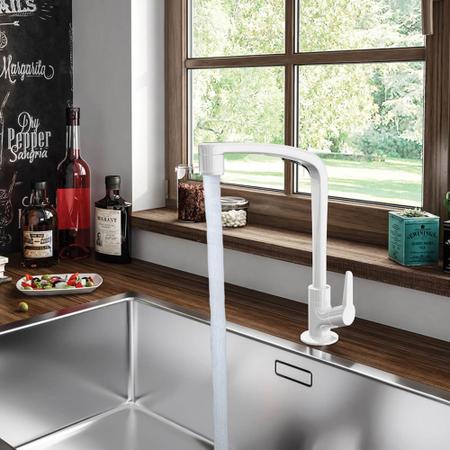 Torneira de Mesa para Cozinha Flatt Branca 1167 F71 - 7111072 - LORENZETTI Imagem de Torneira de Mesa para Cozinha Flatt Branca 1167 F71 - 7111072 - LORENZETTI