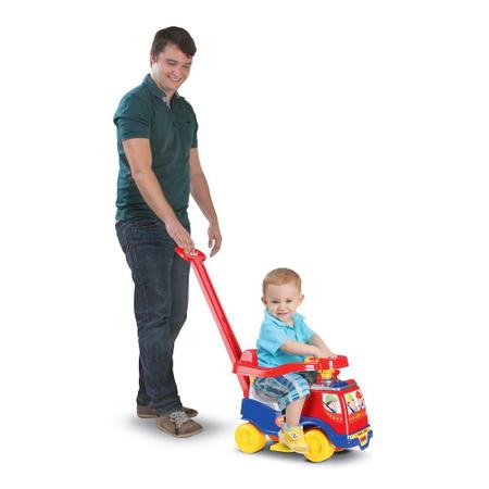 Motoca Infantil Triciclo De Passeio Totoca Com Pedal E Kit no Shoptime