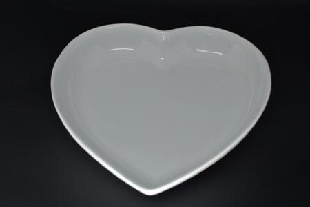 Imagem de Travessa de Cerâmica Grande Coração Branca 750ml