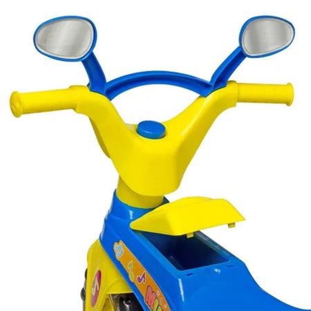 Imagem de Triciclo Infantil Azul E Amarelo Music Emite Barulho De Motor Buzina Música Brinquedo Cotiplás Coleção Triciclo Music