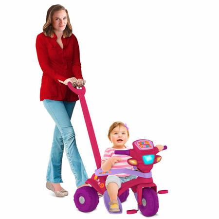 Triciclo Motoca Infantil A Pedal Resistente Rosa Bandeirante - Velotrol e  Triciclo a Pedal - Magazine Luiza