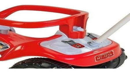 Motoca Infantil Triciclo Pedalar Menino Menina Cor Vermelho