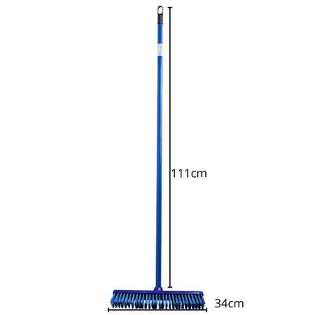 Imagem de Vassoura Cerdas de plástico Resistente com cabo de 1,10 m