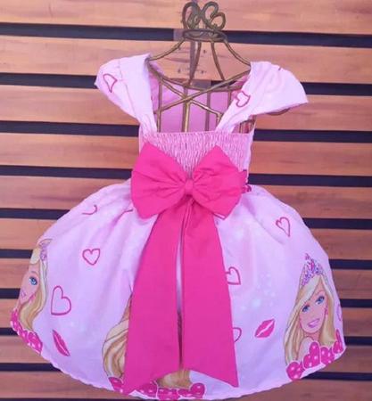 Vestido Barbie Luxo( nao acompanha laço)