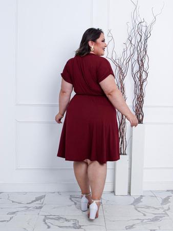 Imagem de Vestido Curto Plus Size Ajuste Na Cintura Manga Cava Ampla