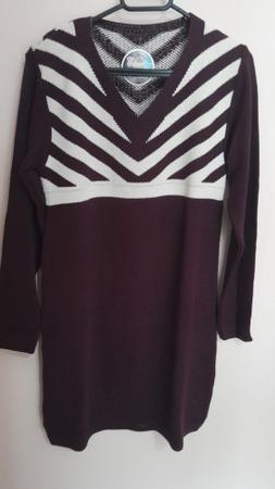 Vestido linha store manga longa