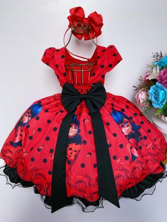 Quero vestido sale da ladybug