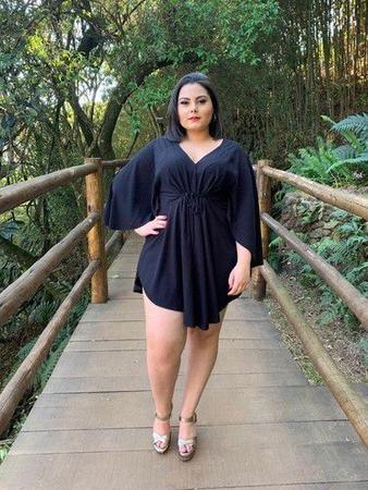 Vestido preto sale com kimono