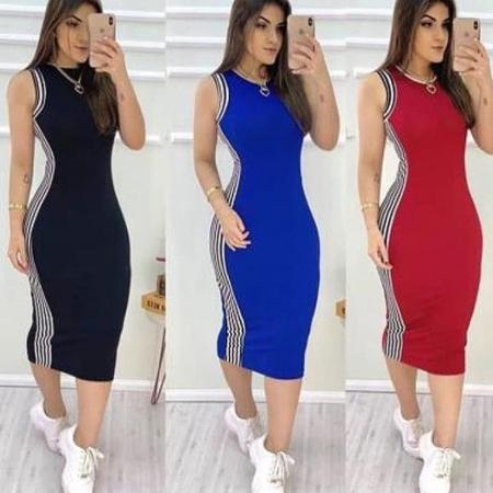 Vestido midi preto com listra lateral 2025