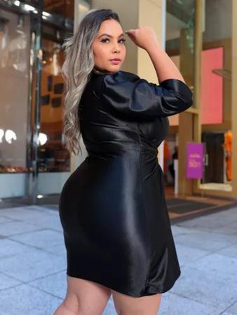 Imagem de Vestido Plus Size Decotado Preto Manga Luxo