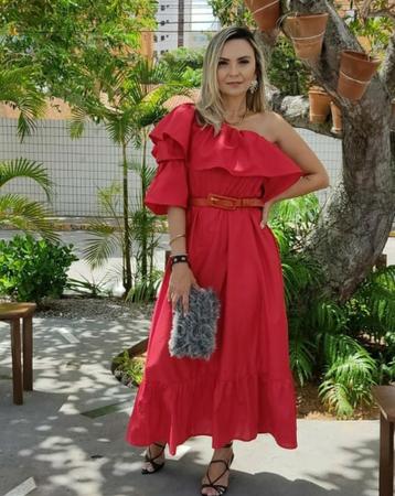 Vestido de ombro só 2025