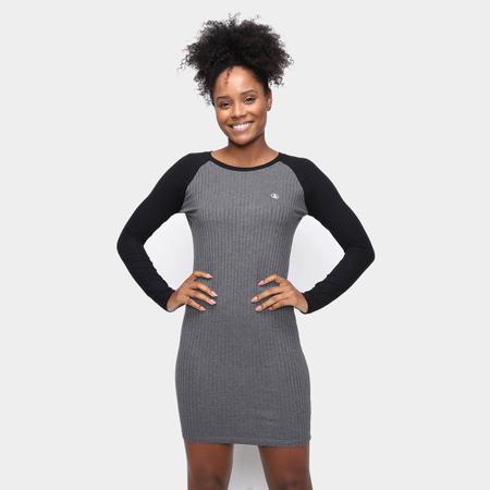 Vestido volcom store manga longa